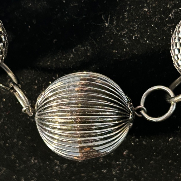 Mesh Chain Necklace Bundle - Picture 2 of 16